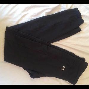 Under Armour leggings.